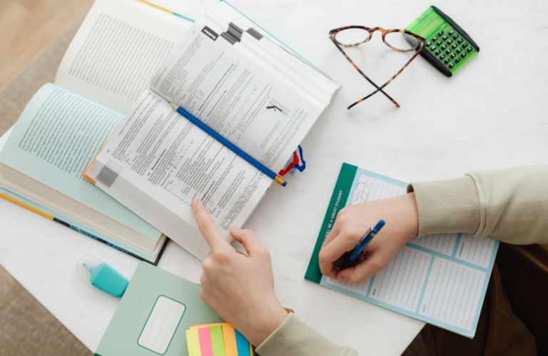 Content that converts why education outperforms entertainment blog featured image