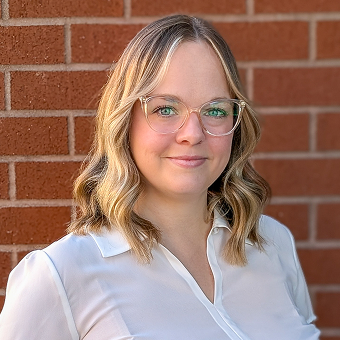 Elizabeth Brewin team member headshot